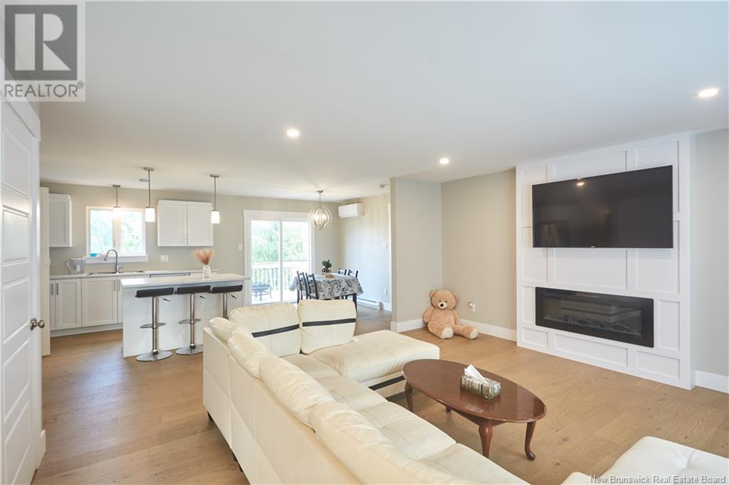 Property at 157 Ripplewood Road image 4