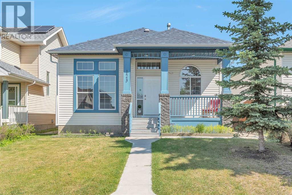 Property at 123 SOMERSIDE Grove SW image 1