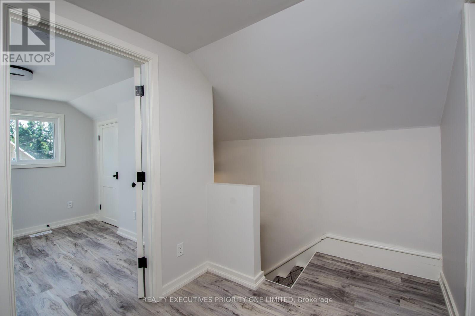 152 Main Street W, Shelburne, Ontario  L0N 1S3 - Photo 14 - X12267501