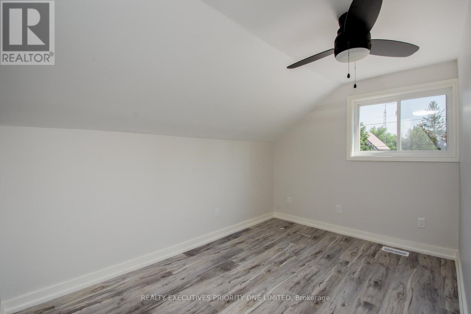 152 Main Street W, Shelburne, Ontario  L0N 1S3 - Photo 15 - X12267501