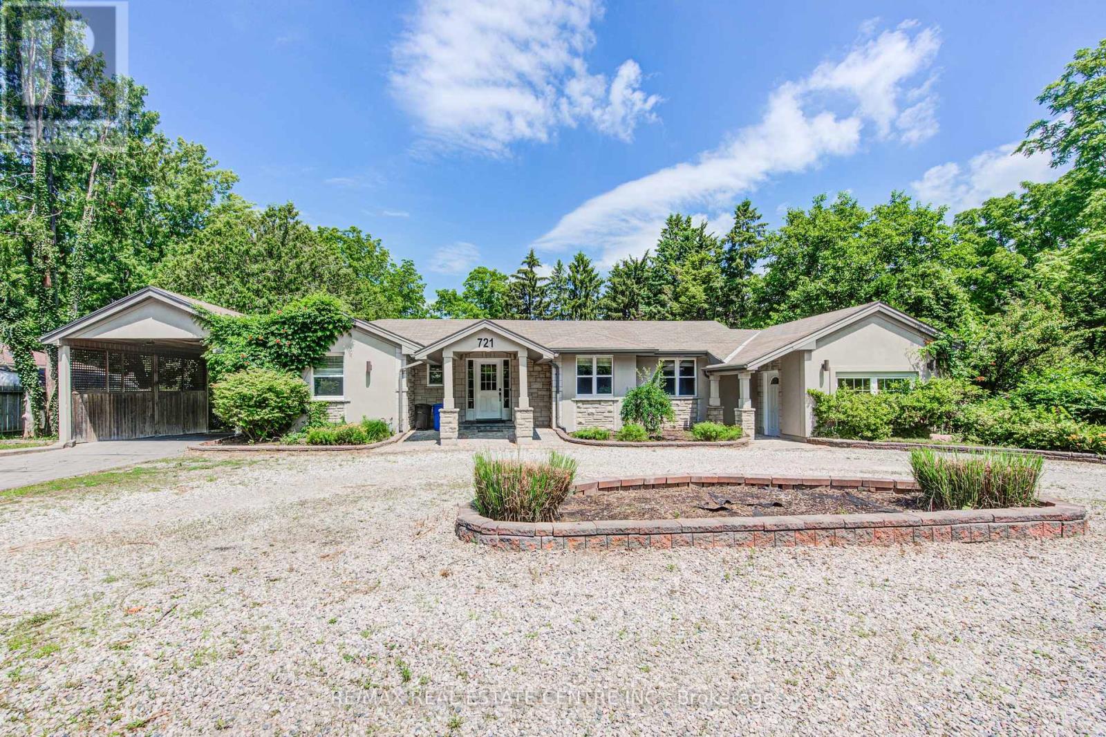 Property at 721 COMMISSIONERS ROAD W image 1