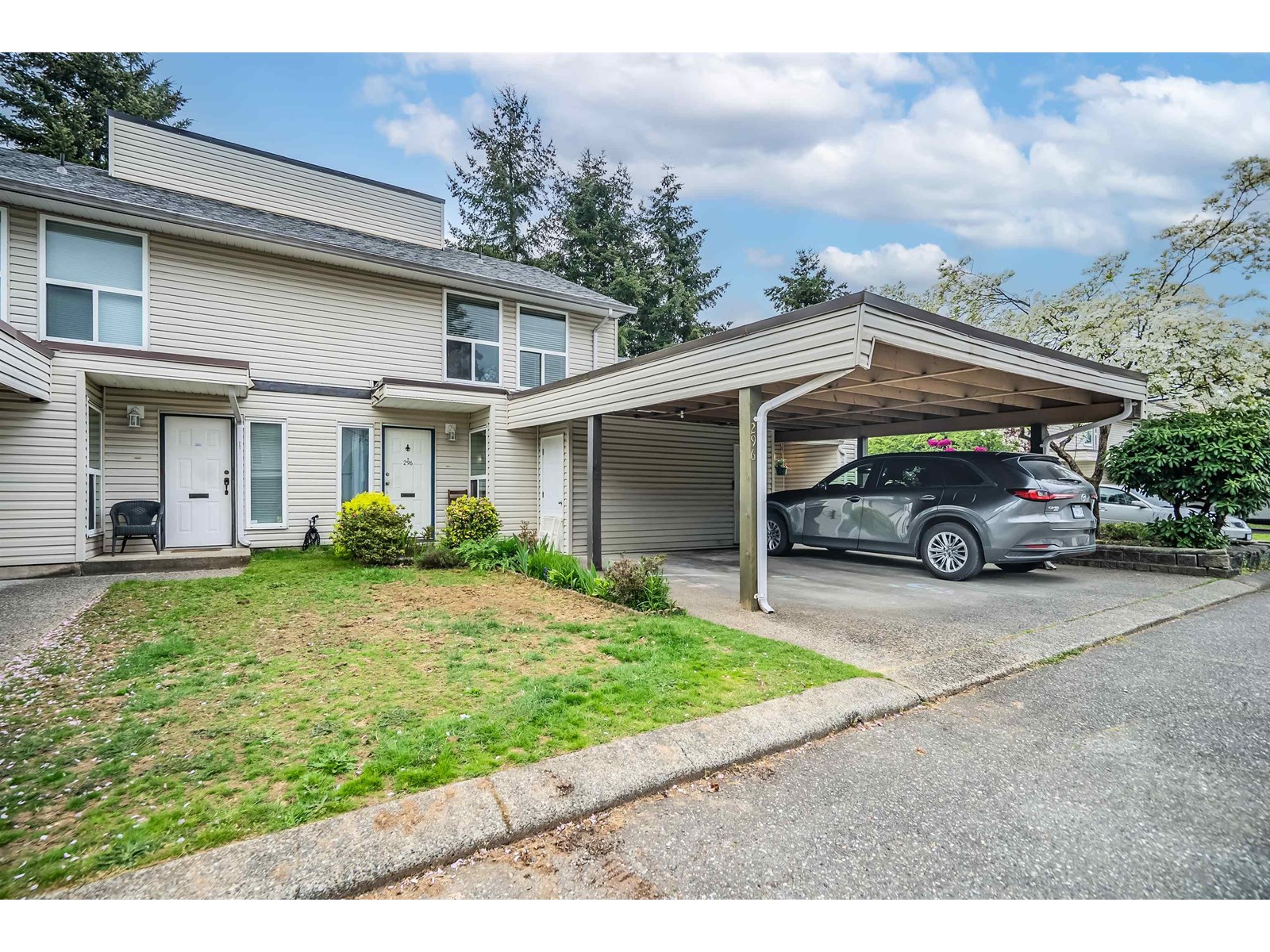 Property at 296 32550 MACLURE ROAD image 1