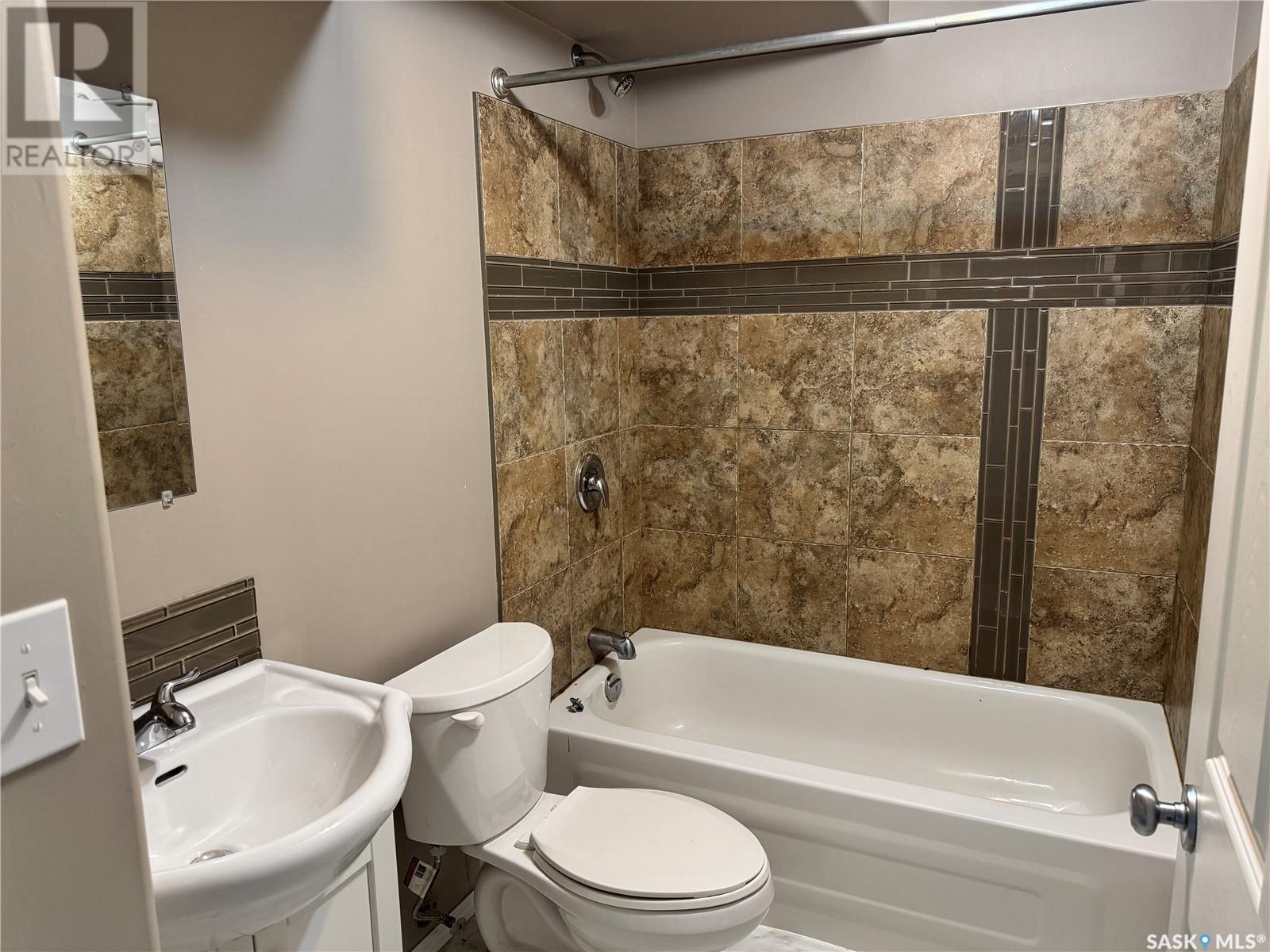 1015 Taylor Street E, Saskatoon, Saskatchewan  S7H 1W4 - Photo 24 - SK011763