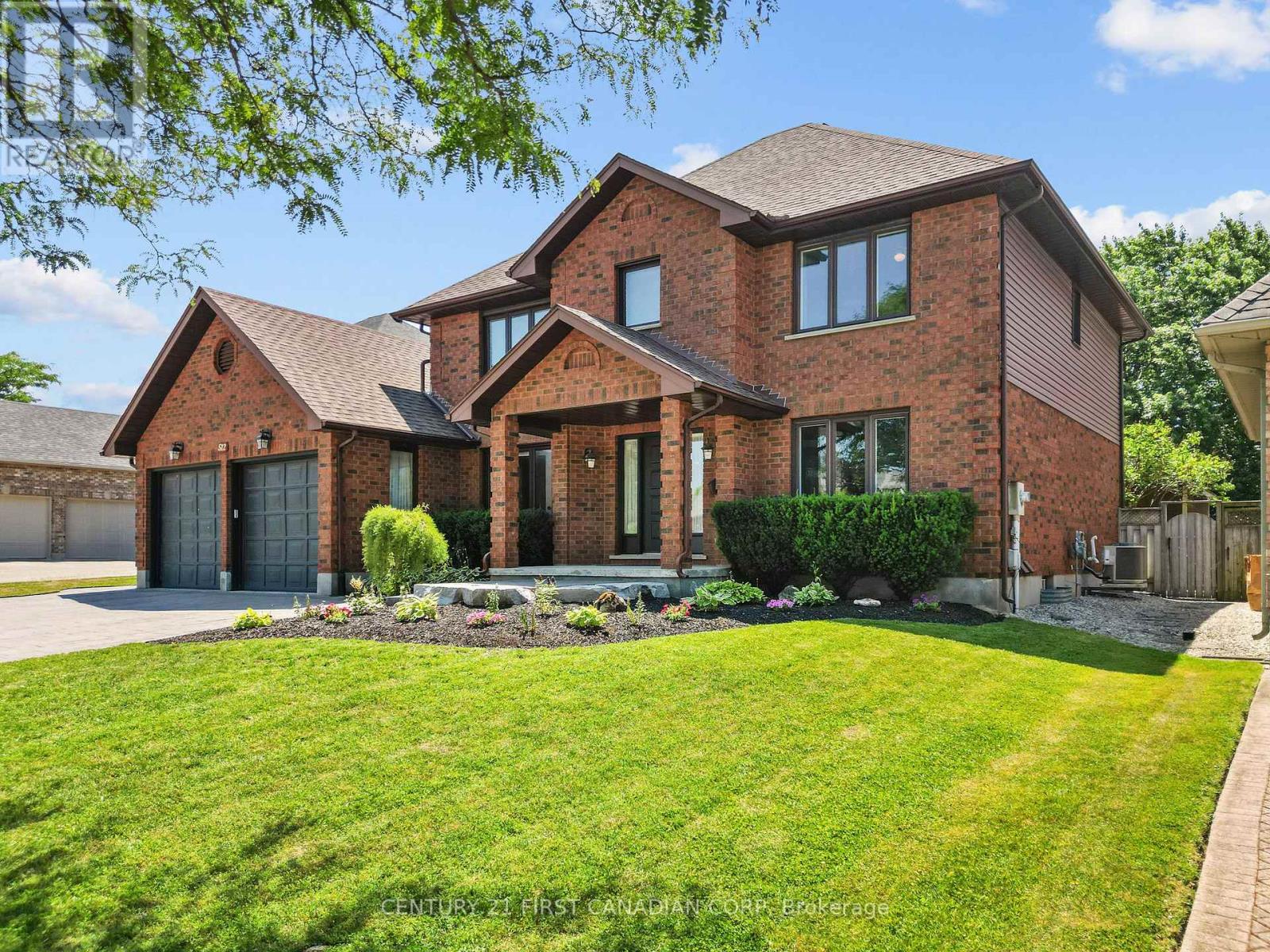 Property at 512 ROSECLIFFE TERRACE image 2