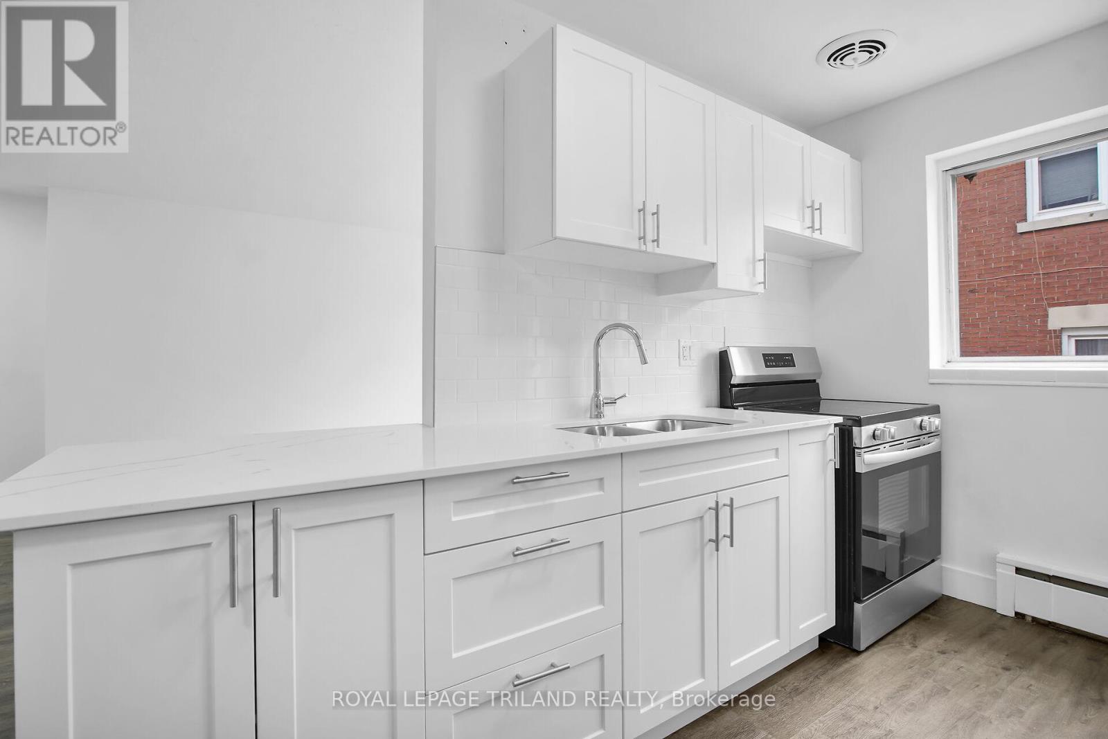 3 - 69 Cartwright Street, London East, Ontario  N6B 2W6 - Photo 2 - X12267779