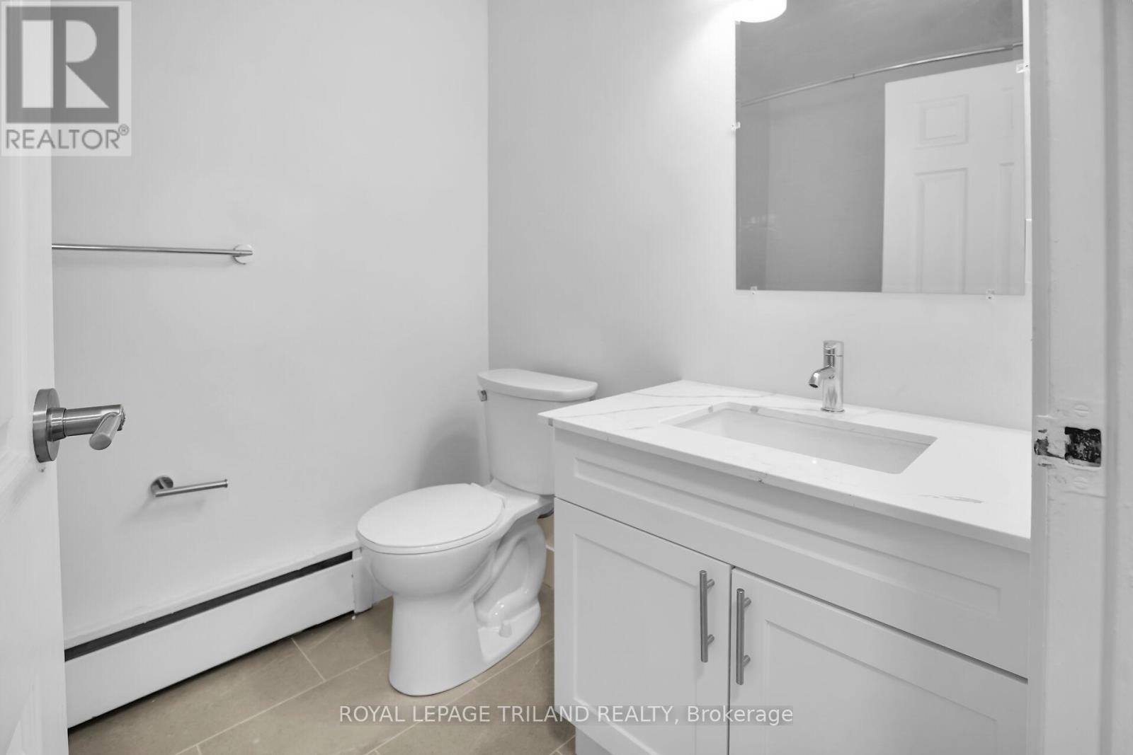 3 - 69 Cartwright Street, London East, Ontario  N6B 2W6 - Photo 8 - X12267779