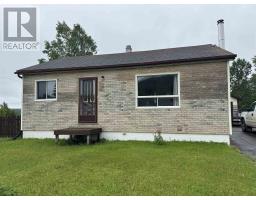 6 Kinglet Place, Manitouwadge, Ontario