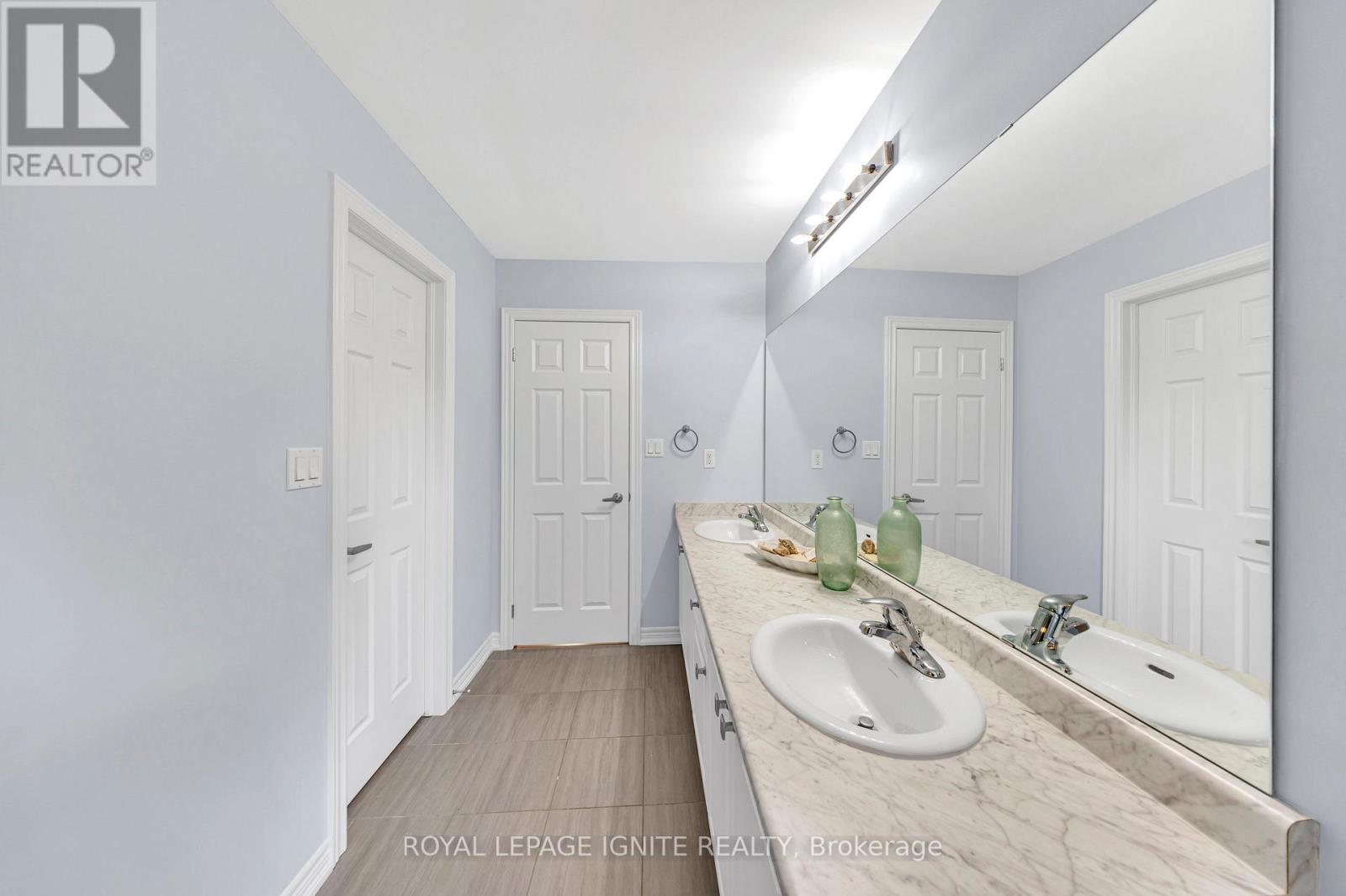 2453 Florentine Place, Pickering, Ontario  L1X 0H2 - Photo 25 - E12267558