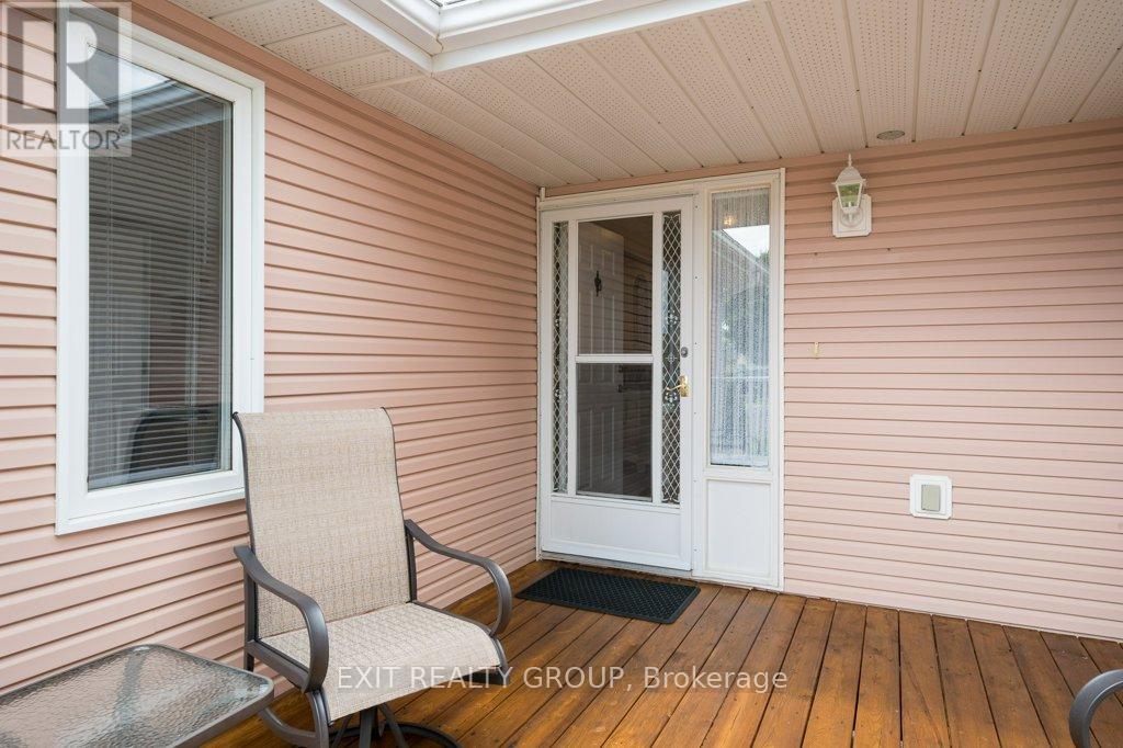 9 Quaker Court, Prince Edward County (Wellington Ward), Ontario  K0K 3L0 - Photo 37 - X12267692