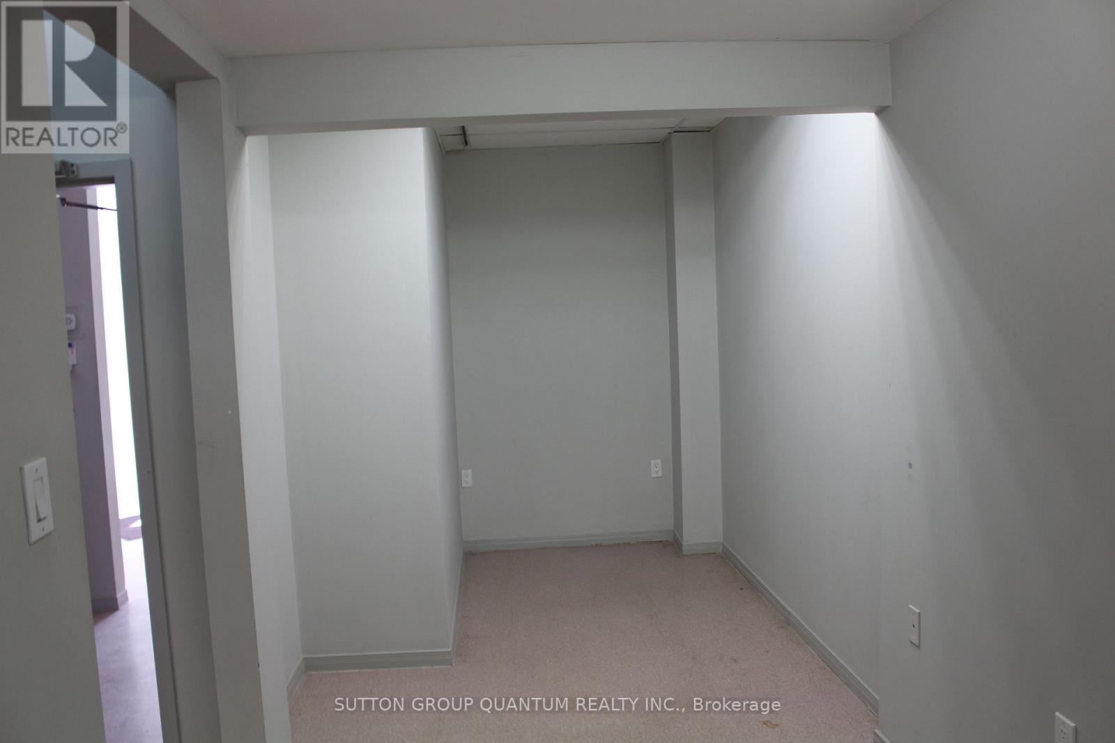 6 - 2359 Royal Windsor Drive, Mississauga, Ontario  L5J 4S9 - Photo 6 - W12267564