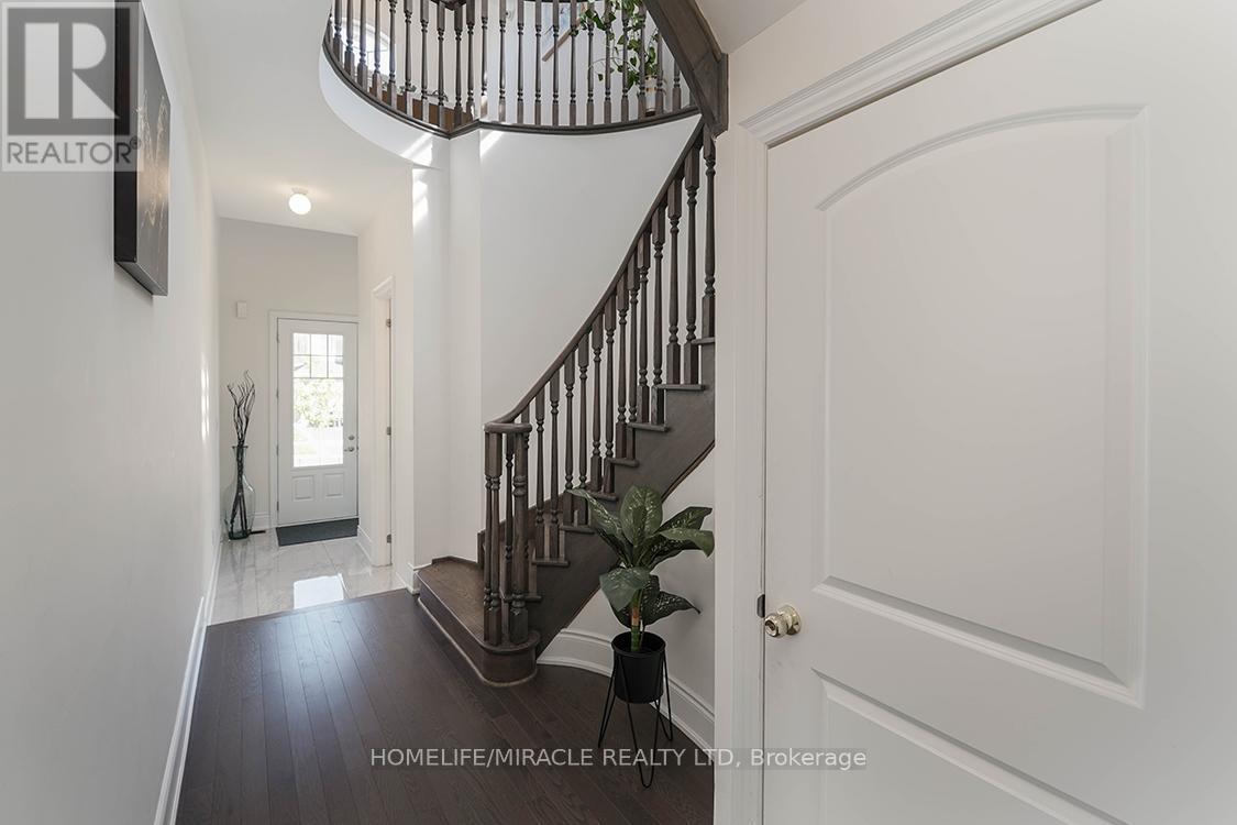 Property at 32 DOTCHSON AVENUE image 5