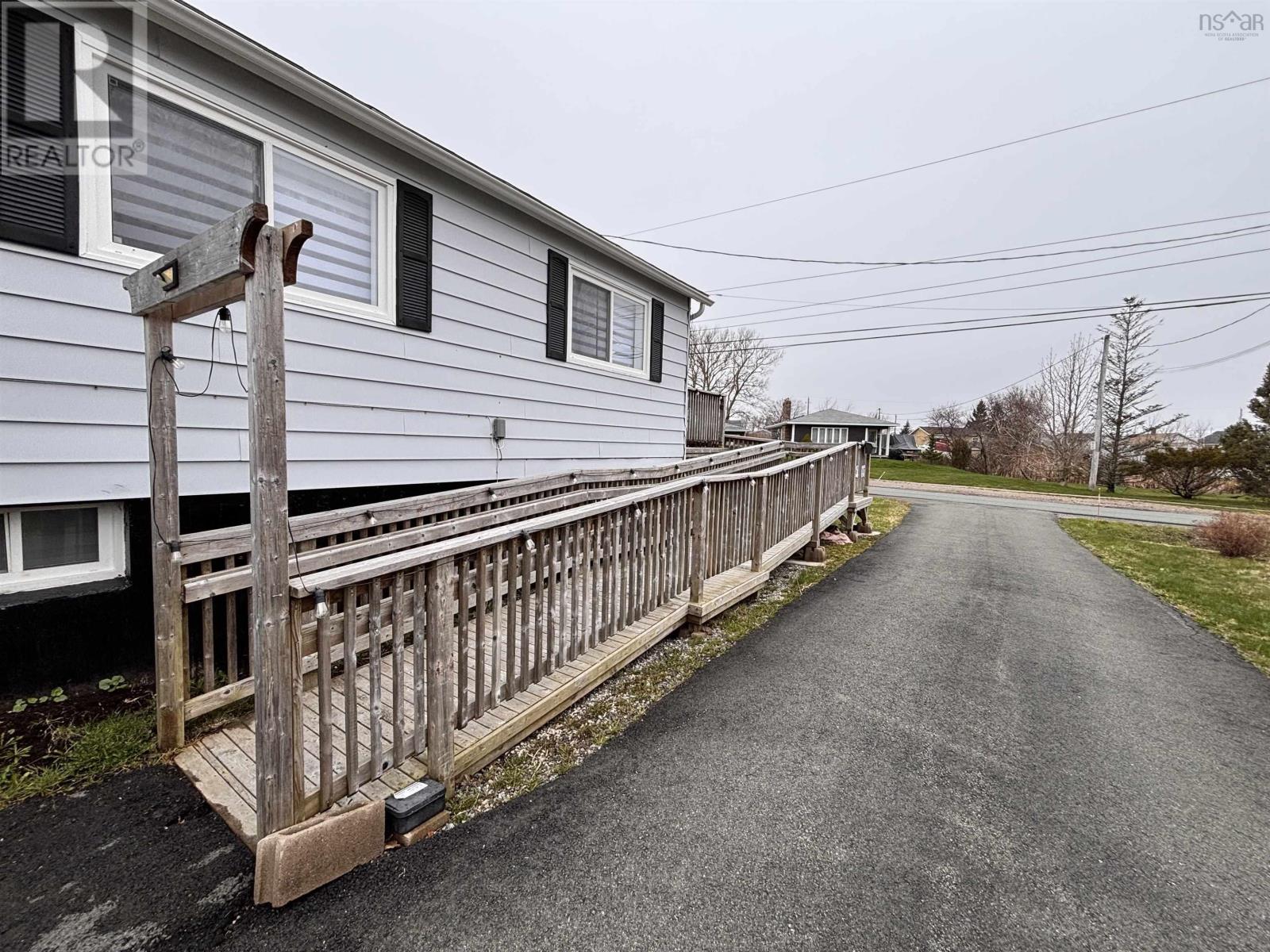 46 Quarry Road, Glace Bay, Nova Scotia  B1A 1G1 - Photo 5 - 202509772