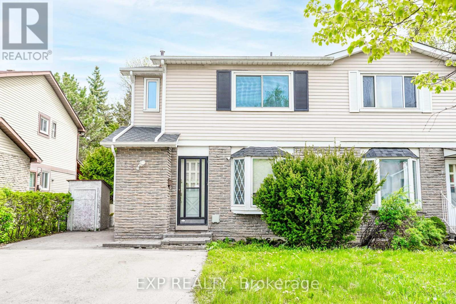 Property at 55 HOLLYBERRY TRAIL image 1