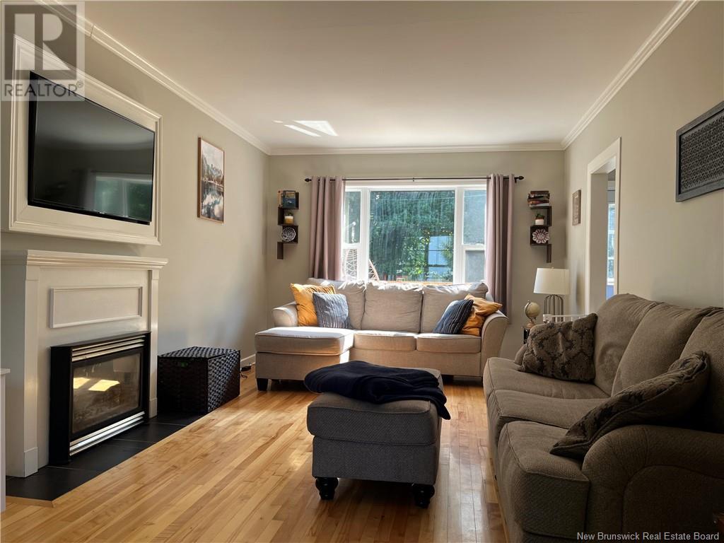 Property at 120 Hillcrest Drive image 5
