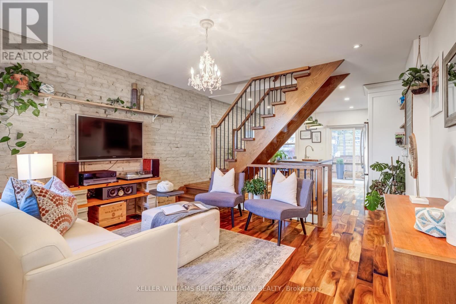 Property at 6 HANNAFORD STREET image 5