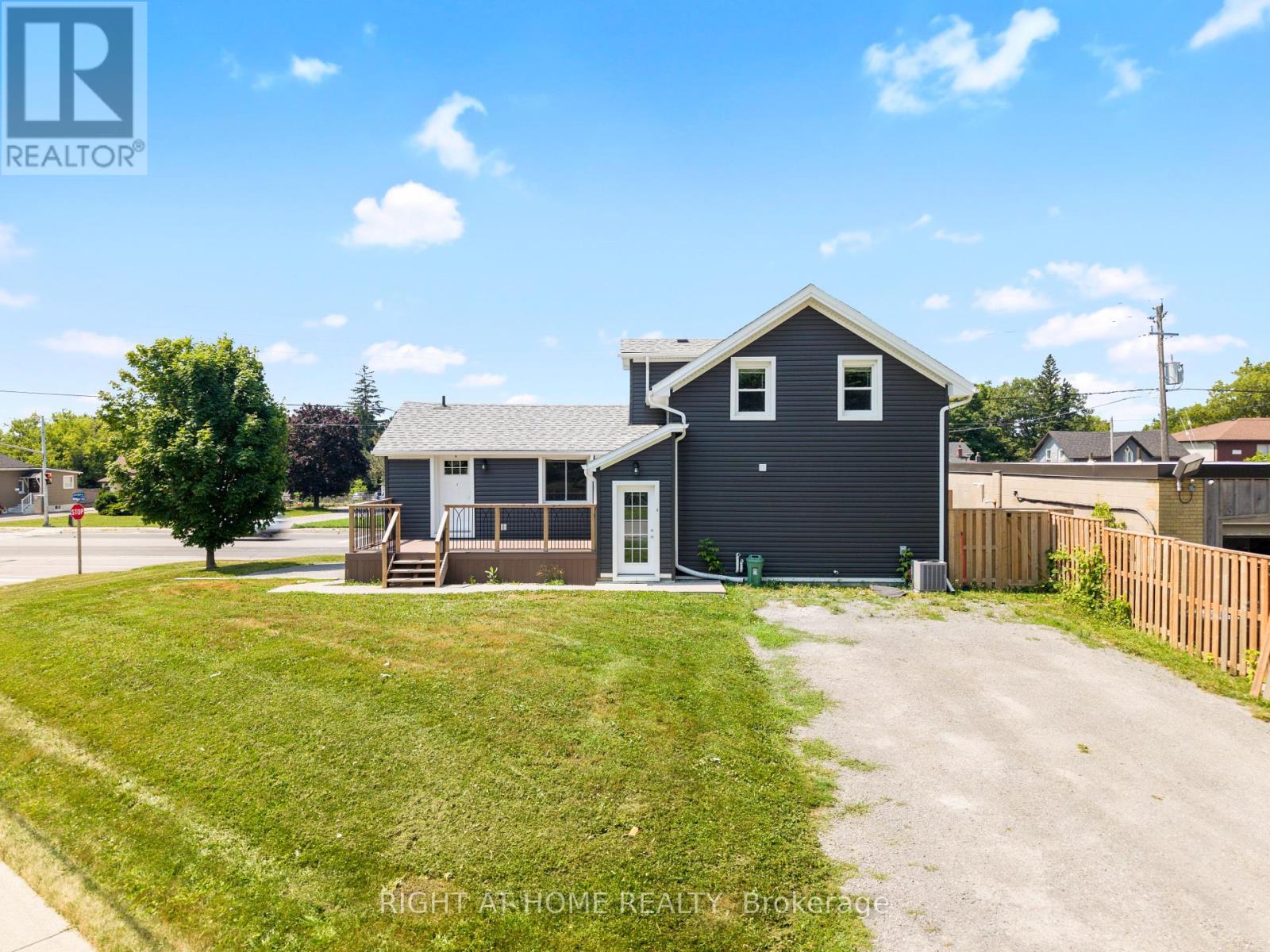 Property at 865 SIMCOE STREET S image 3