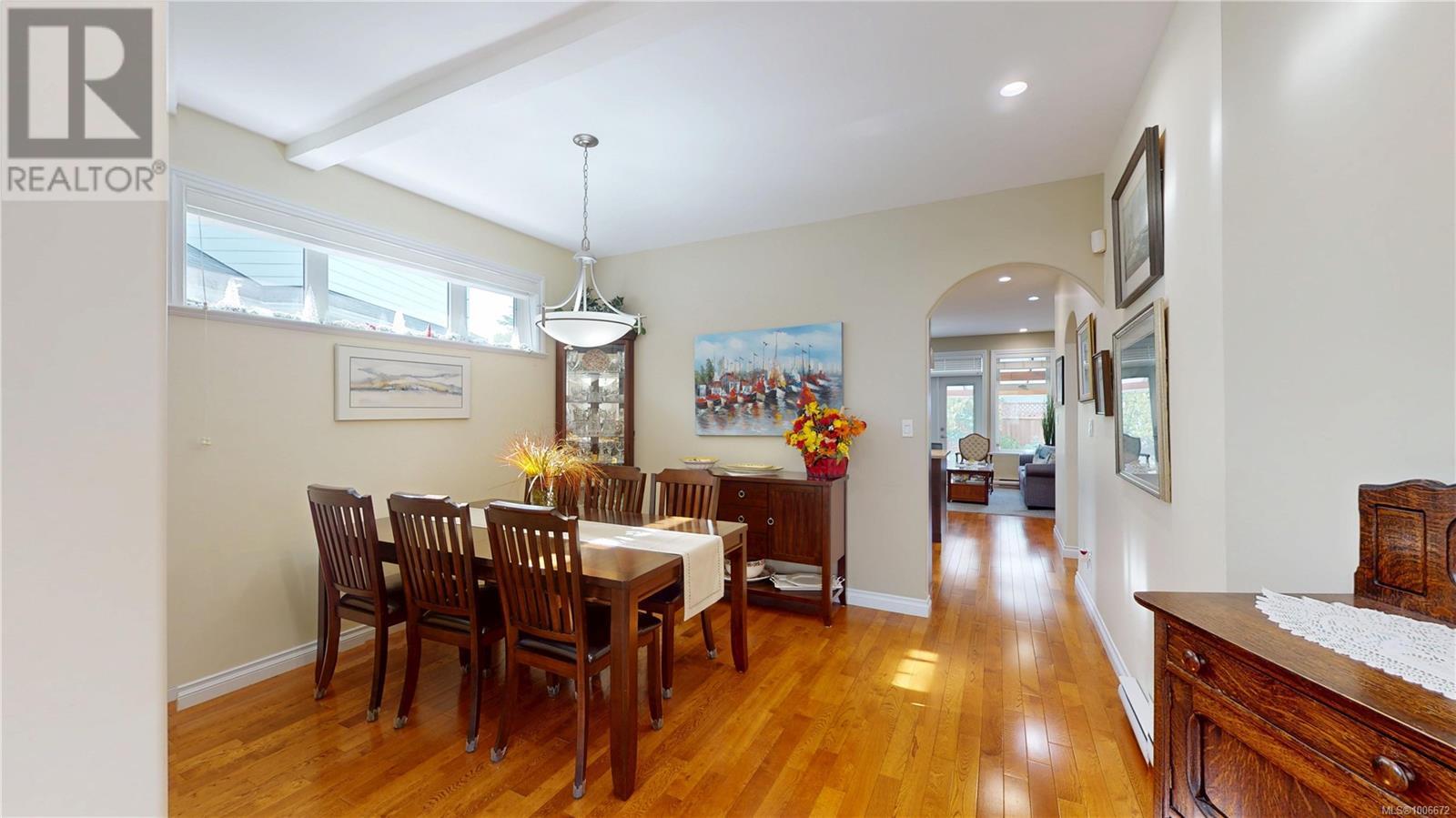 Property at 9958A Swiftsure Pl image 5