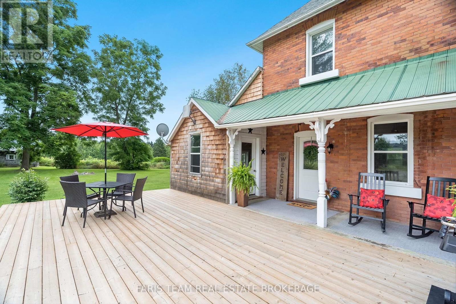 Property at 323 WARMINSTER SIDE ROAD image 3
