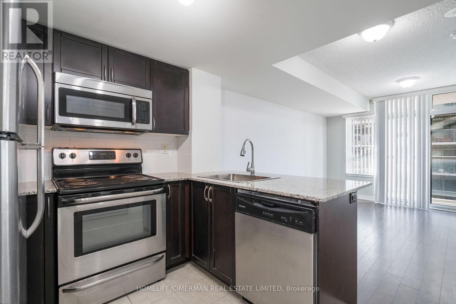 316 - 816 Lansdowne Avenue, Toronto (Dovercourt-Wallace Emerson-Junction), Ontario  M6H 4K6 - Photo 20 - W12267642