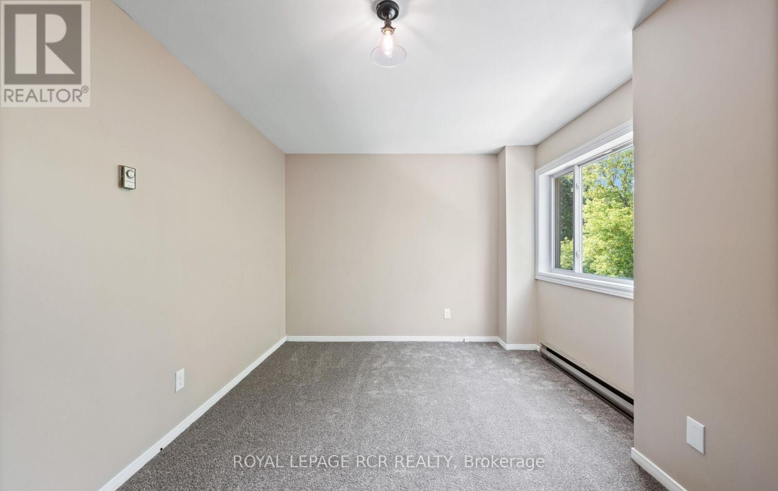 12 - 4 Cedar Drive, Orangeville, Ontario  L9W 2X6 - Photo 20 - W12267737