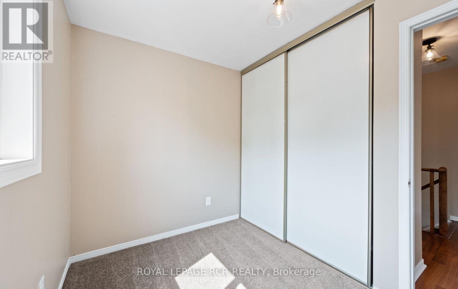 12 - 4 Cedar Drive, Orangeville, Ontario  L9W 2X6 - Photo 23 - W12267737