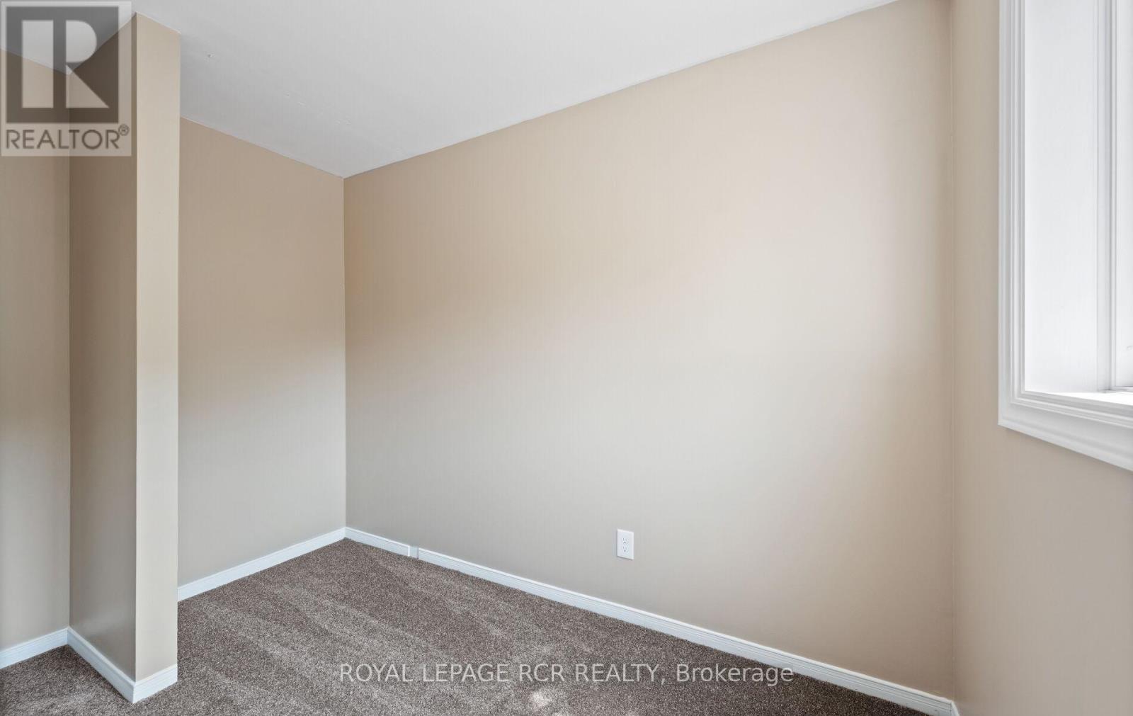12 - 4 Cedar Drive, Orangeville, Ontario  L9W 2X6 - Photo 25 - W12267737