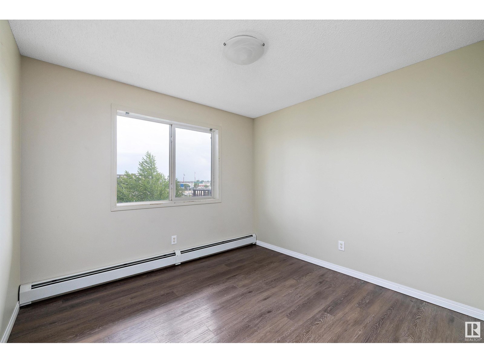 #404 309 Clareview Station Dr Nw, Edmonton, Alberta  T5Y 0J4 - Photo 11 - E4446291
