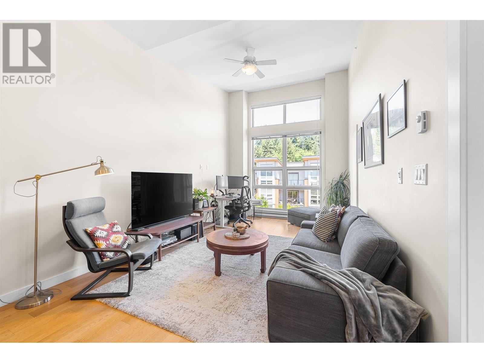 402 1182 W 16TH STREET, north vancouver, British Columbia V7P0B3