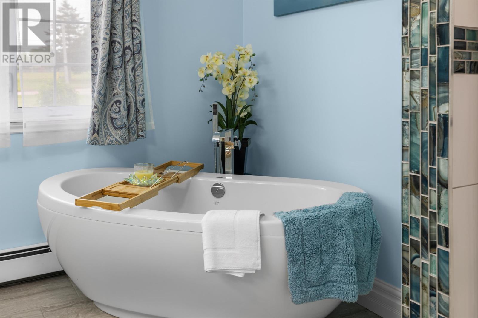 37 Lady Slipper Drive North, Miscouche, Prince Edward Island  C0B 1T0 - Photo 31 - 202516825