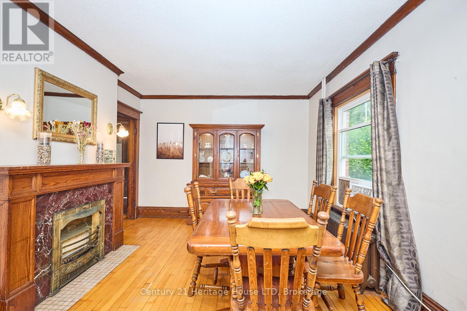 218 Phipps Street, Fort Erie, Ontario  L2A 2V5 - Photo 10 - X12267859