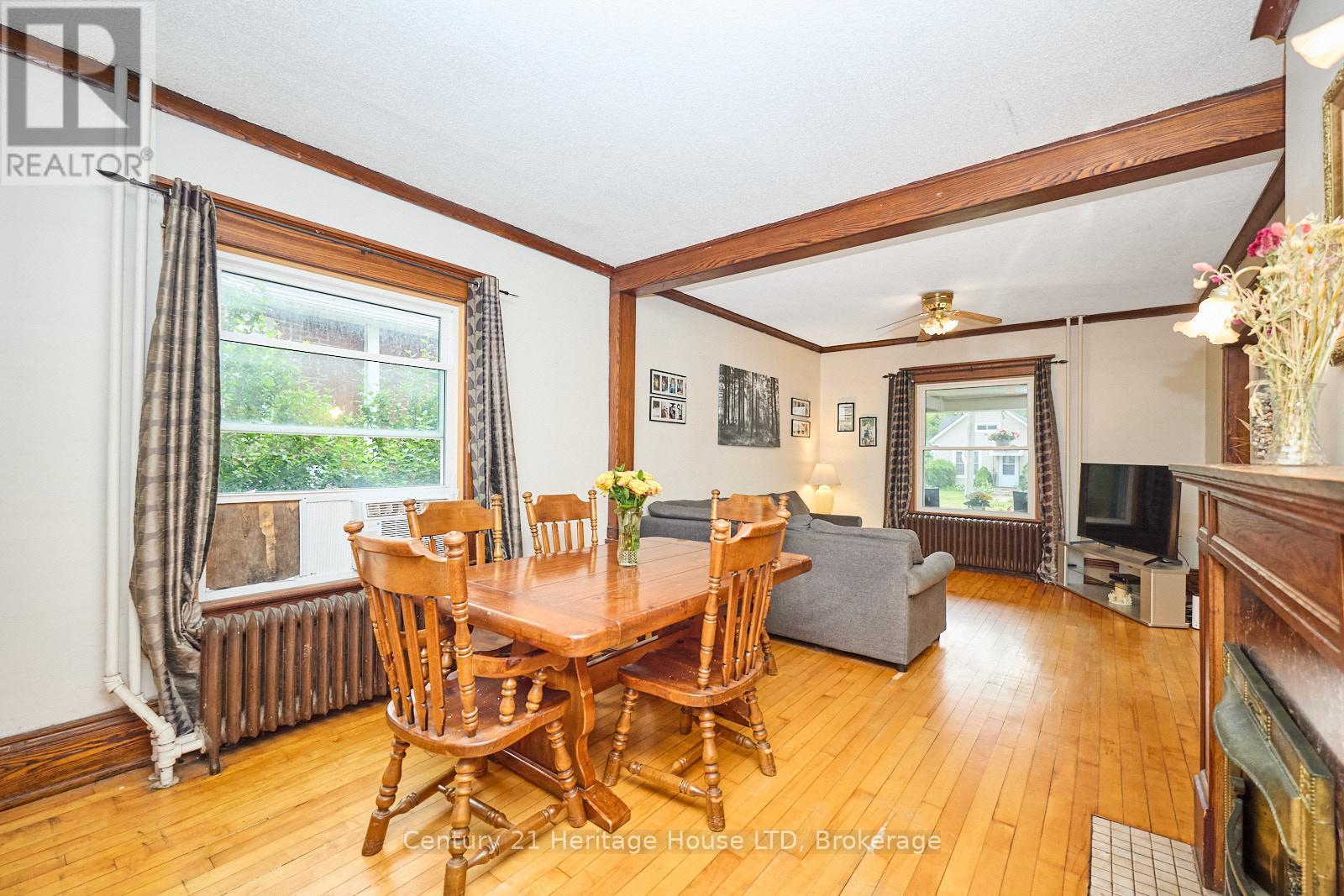 218 Phipps Street, Fort Erie, Ontario  L2A 2V5 - Photo 11 - X12267859