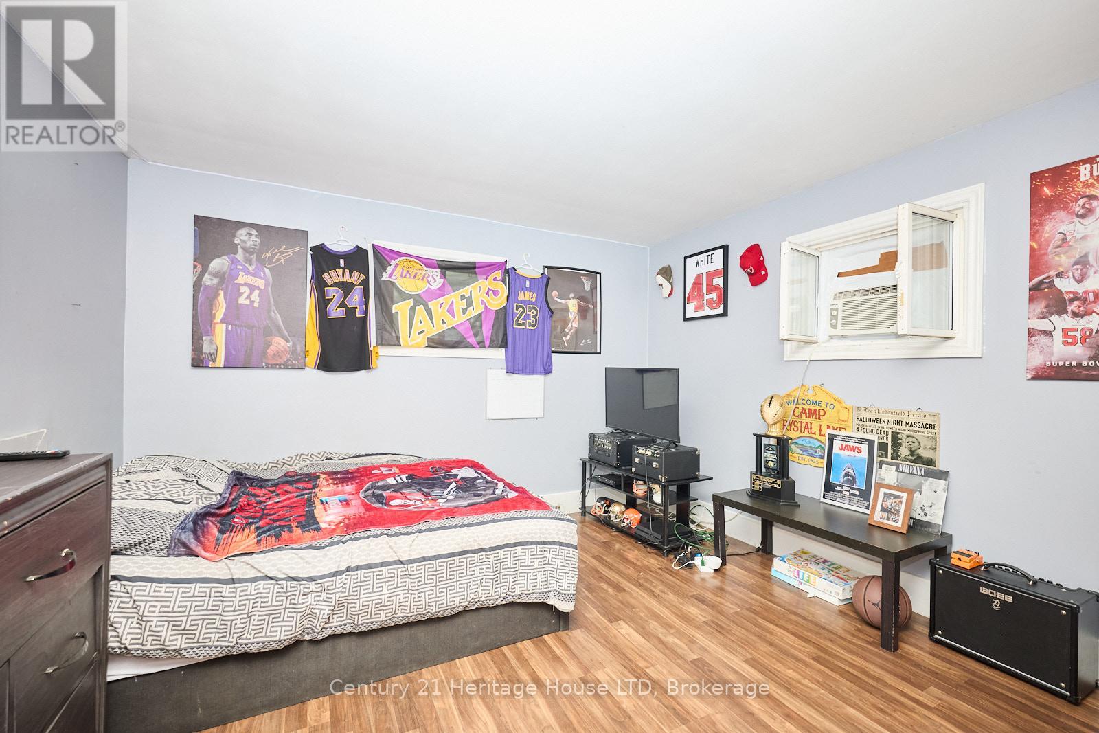 218 Phipps Street, Fort Erie, Ontario  L2A 2V5 - Photo 16 - X12267859