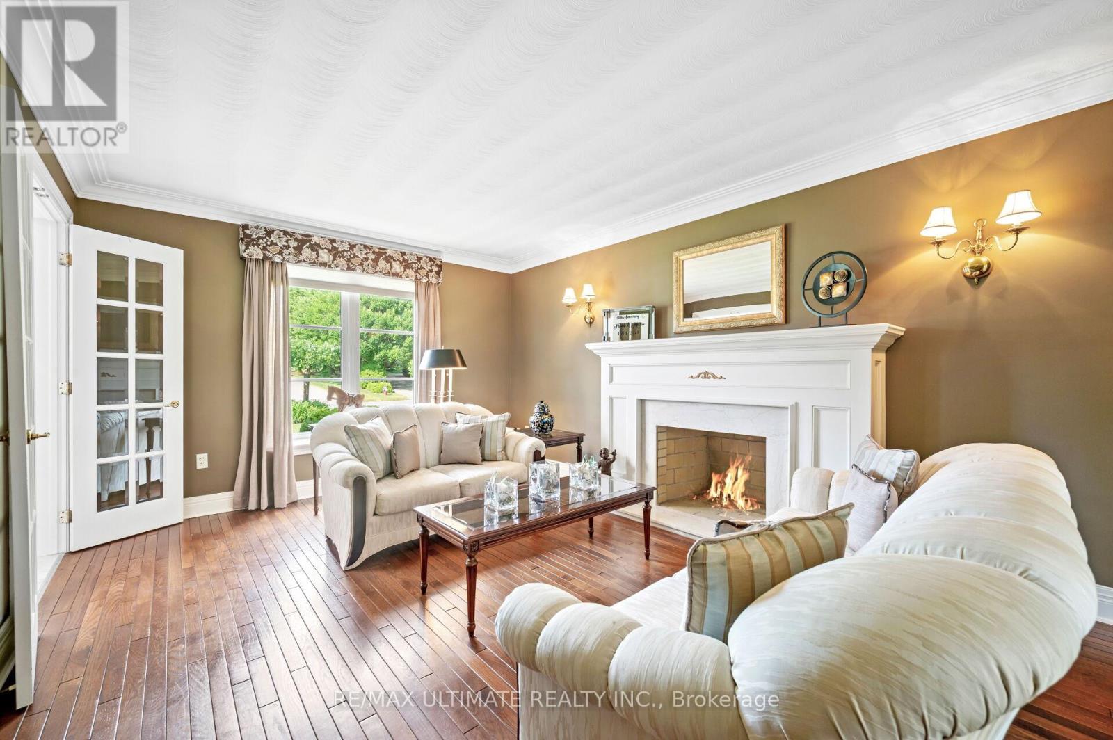6496 January Drive, Niagara Falls (Stamford), Ontario  L2J 4J4 - Photo 10 - X12267690