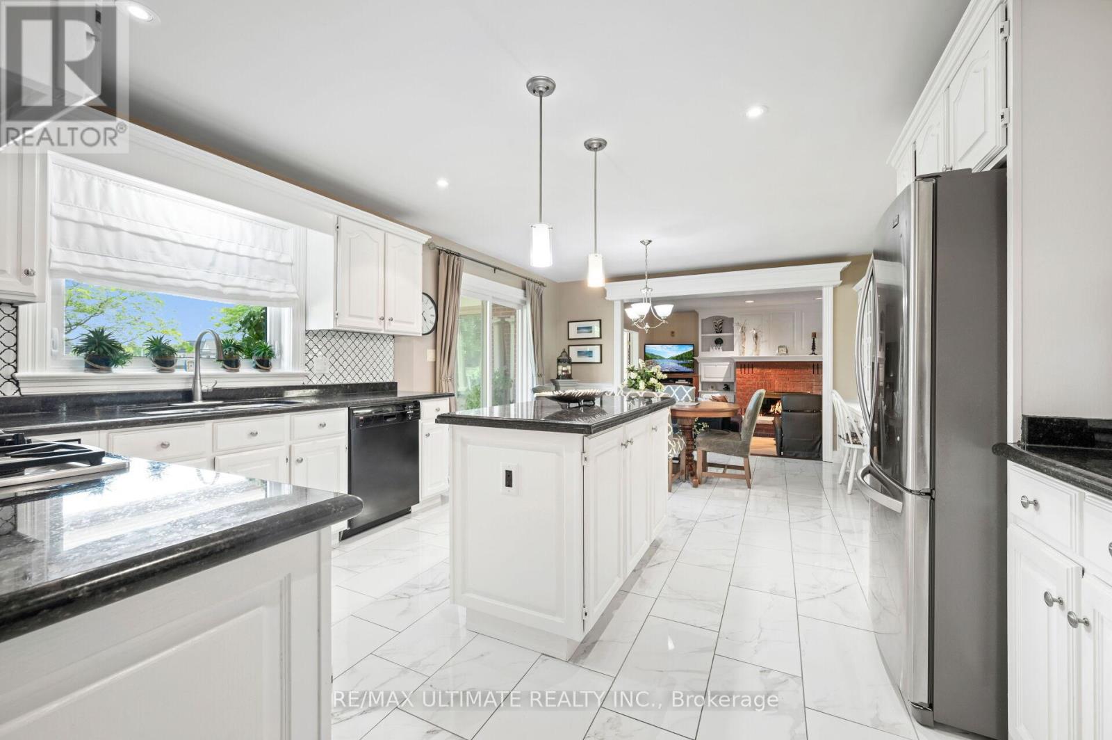 6496 January Drive, Niagara Falls (Stamford), Ontario  L2J 4J4 - Photo 15 - X12267690