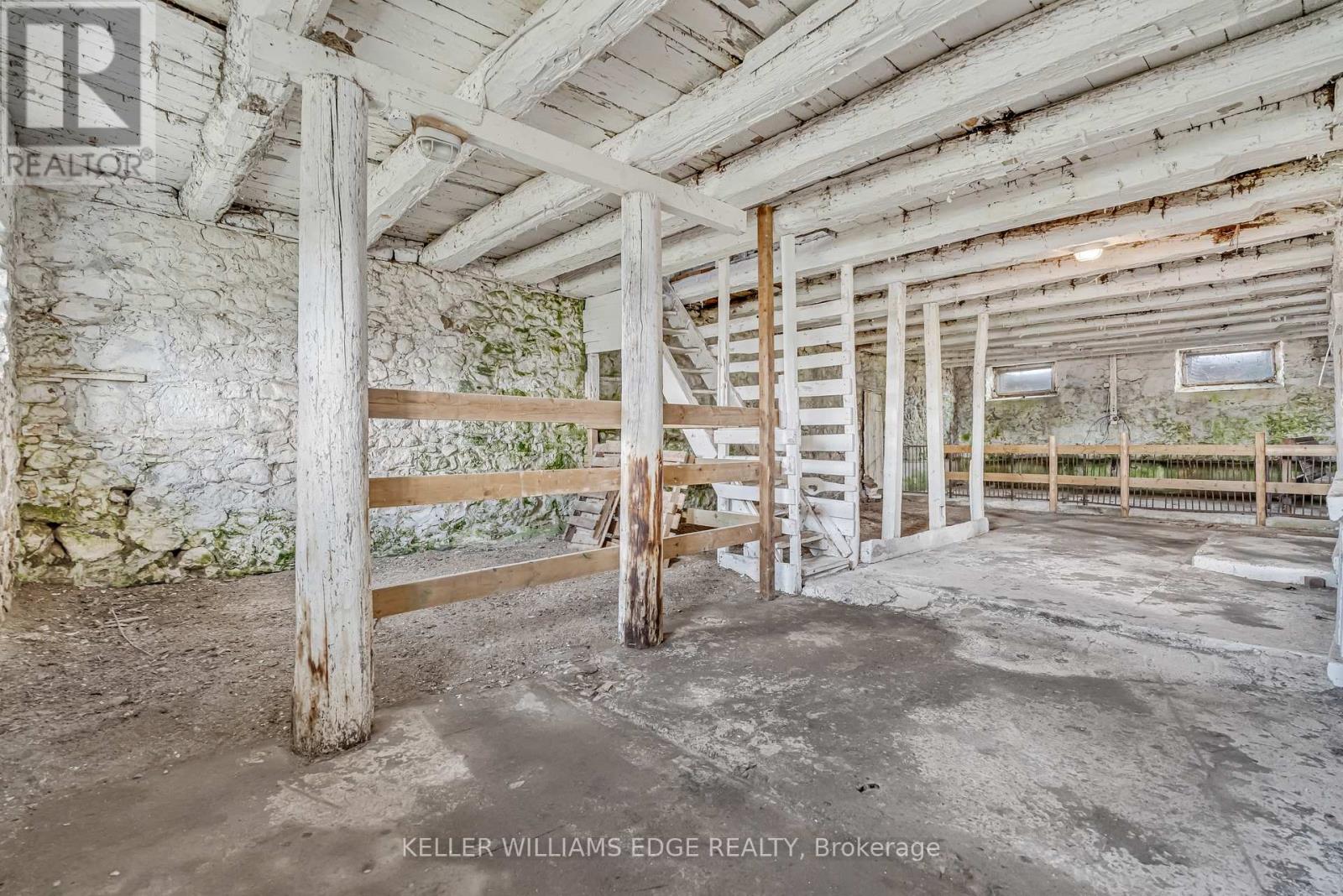 4962 Third Line W, Erin, Ontario  L7J 2L8 - Photo 39 - X12267749