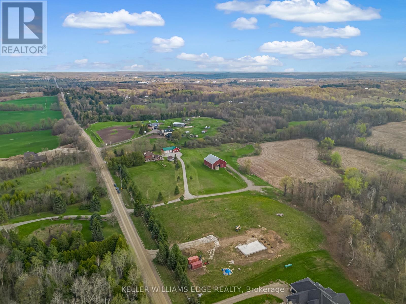 4962 Third Line W, Erin, Ontario  L7J 2L8 - Photo 5 - X12267749