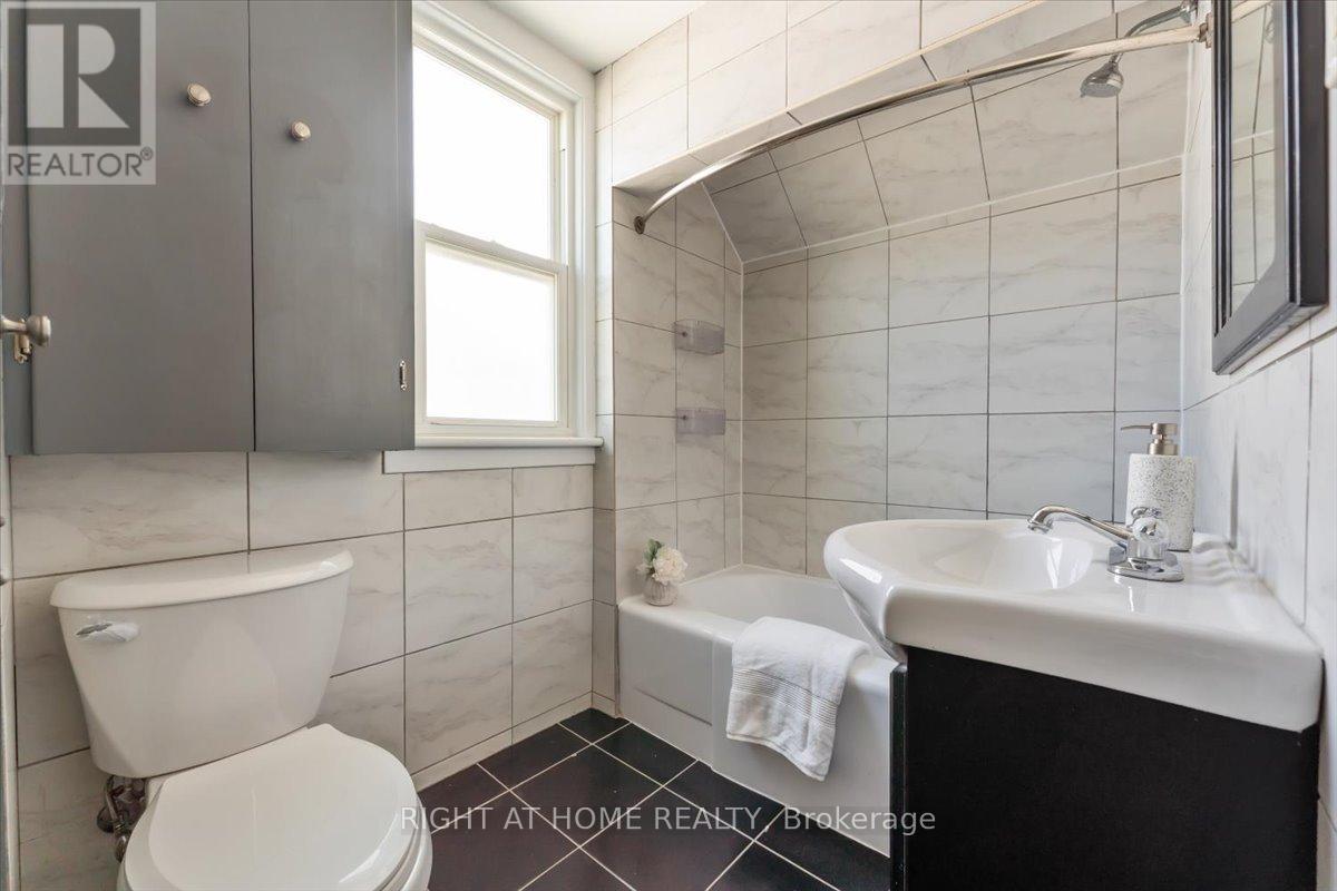 6372 Maitland Avenue, Niagara Falls, Ontario  L2G 1R4 - Photo 30 - X12267803