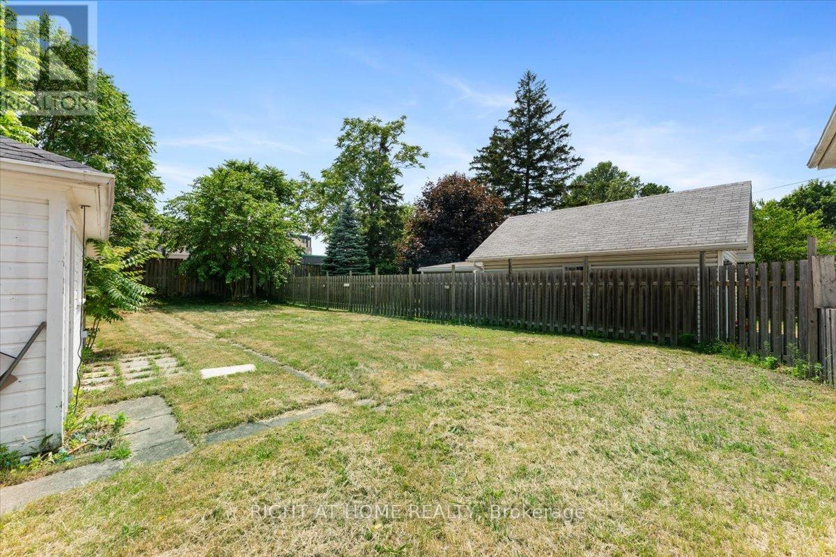 6372 Maitland Avenue, Niagara Falls, Ontario  L2G 1R4 - Photo 32 - X12267803