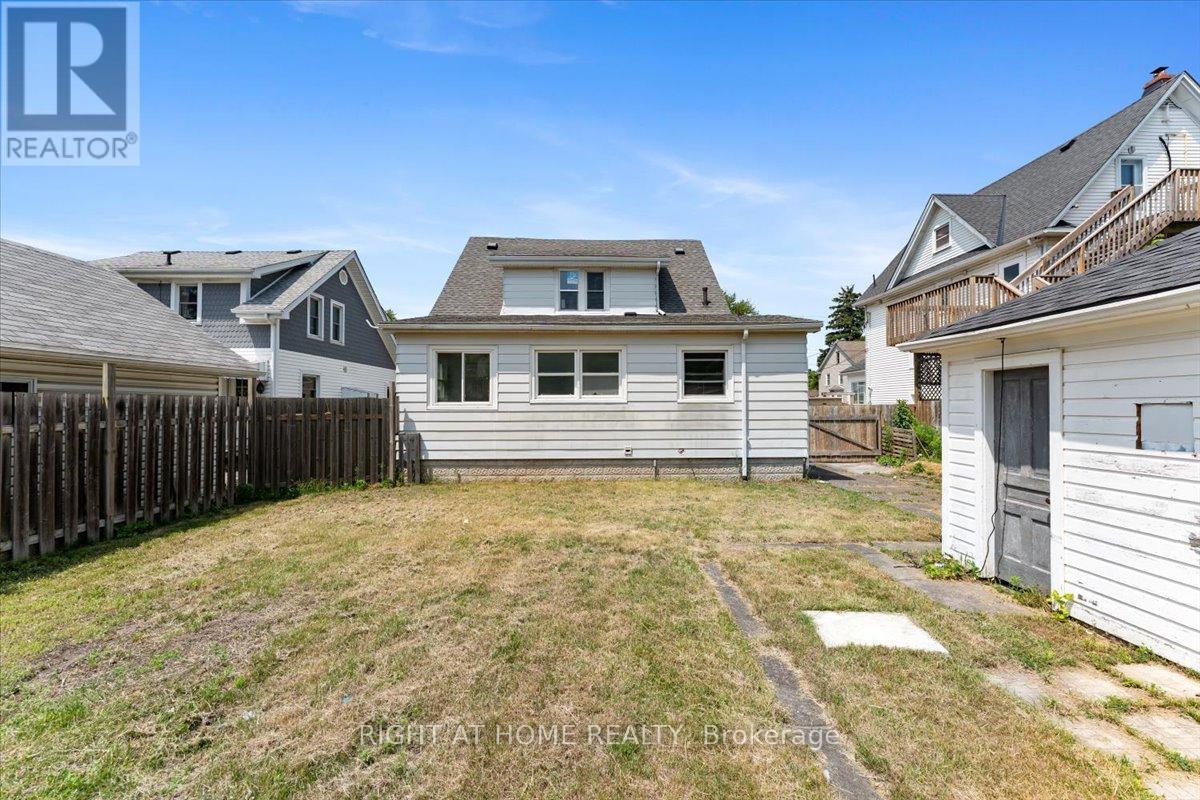 6372 Maitland Avenue, Niagara Falls, Ontario  L2G 1R4 - Photo 36 - X12267803