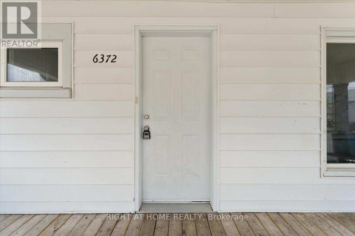 6372 Maitland Avenue, Niagara Falls, Ontario  L2G 1R4 - Photo 8 - X12267803