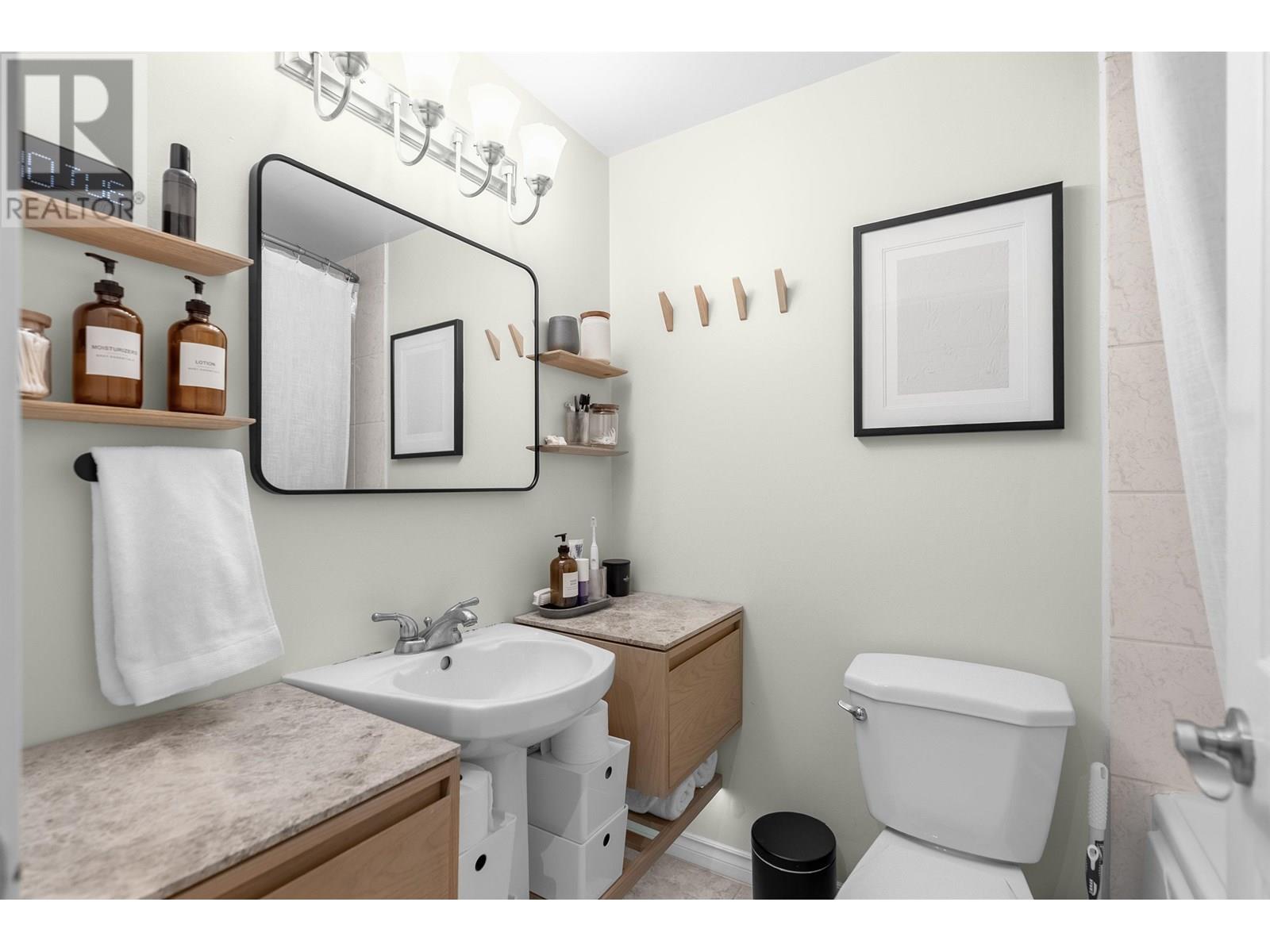 104 803 Queens Avenue, New Westminster, British Columbia  V3M 1L8 - Photo 12 - R3023585