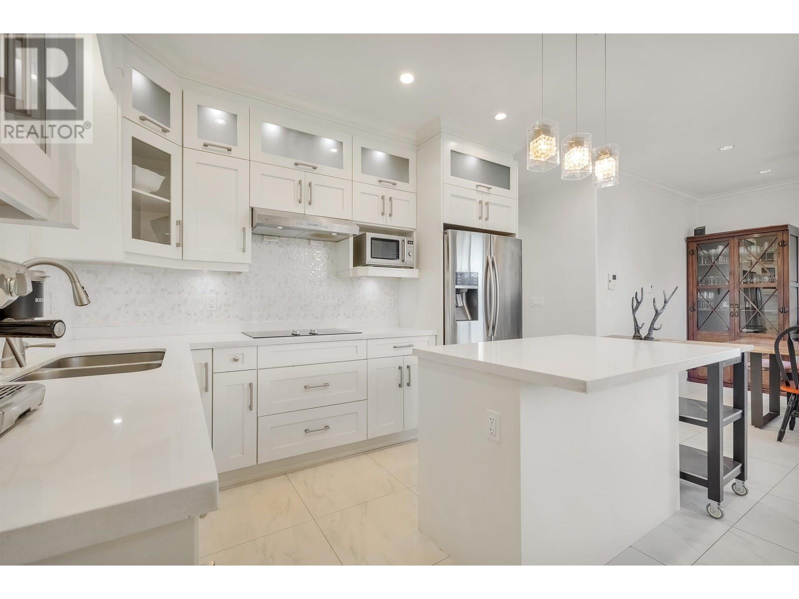 5887 Battison Street, Vancouver, British Columbia  V5R 4M7 - Photo 6 - R3023629