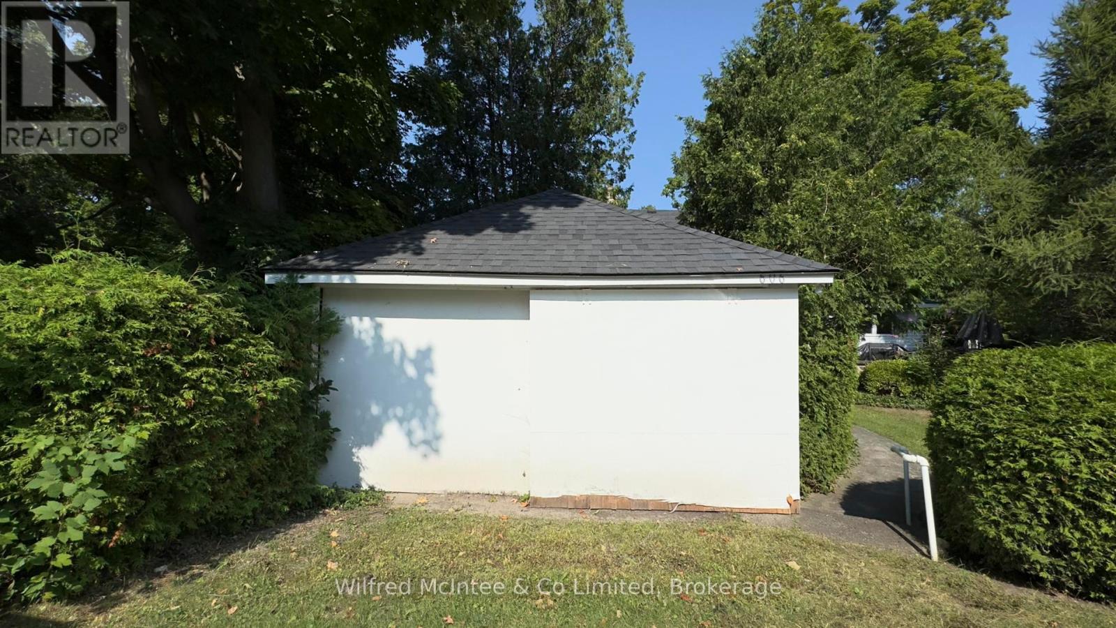 606 Izzard Road, Saugeen Shores, Ontario  N0H 2C5 - Photo 49 - X12026208