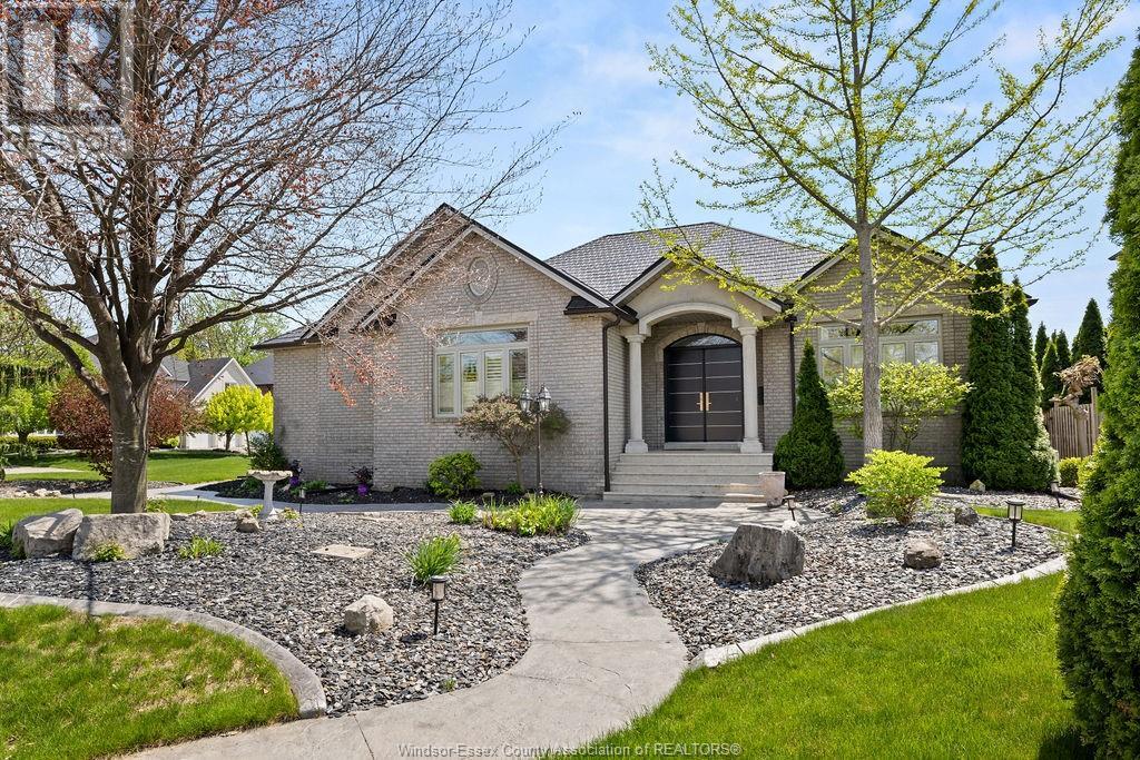 Property at 625 GEORGE KENNEDY WAY image 3