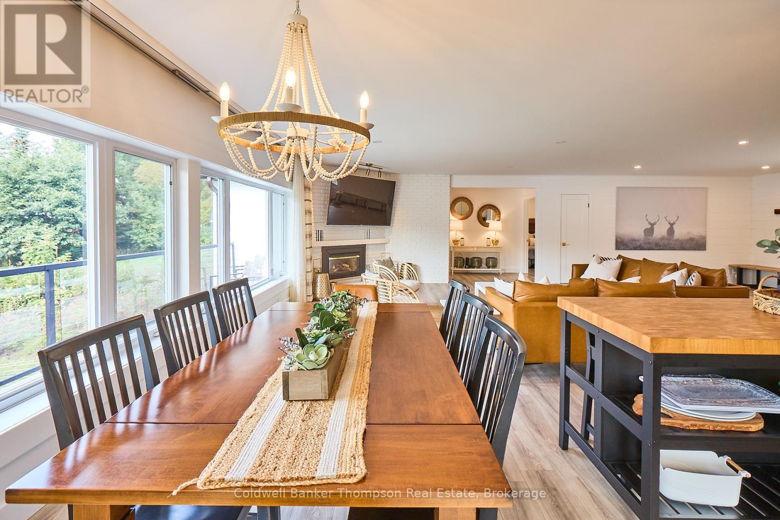 32 Beach Road, Huntsville, Ontario  P0B 1M0 - Photo 10 - X12267828