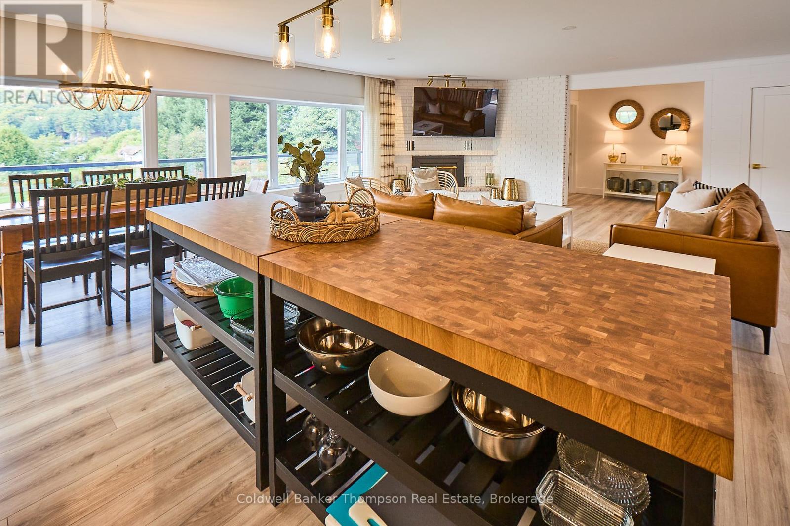 32 Beach Road, Huntsville, Ontario  P0B 1M0 - Photo 11 - X12267828