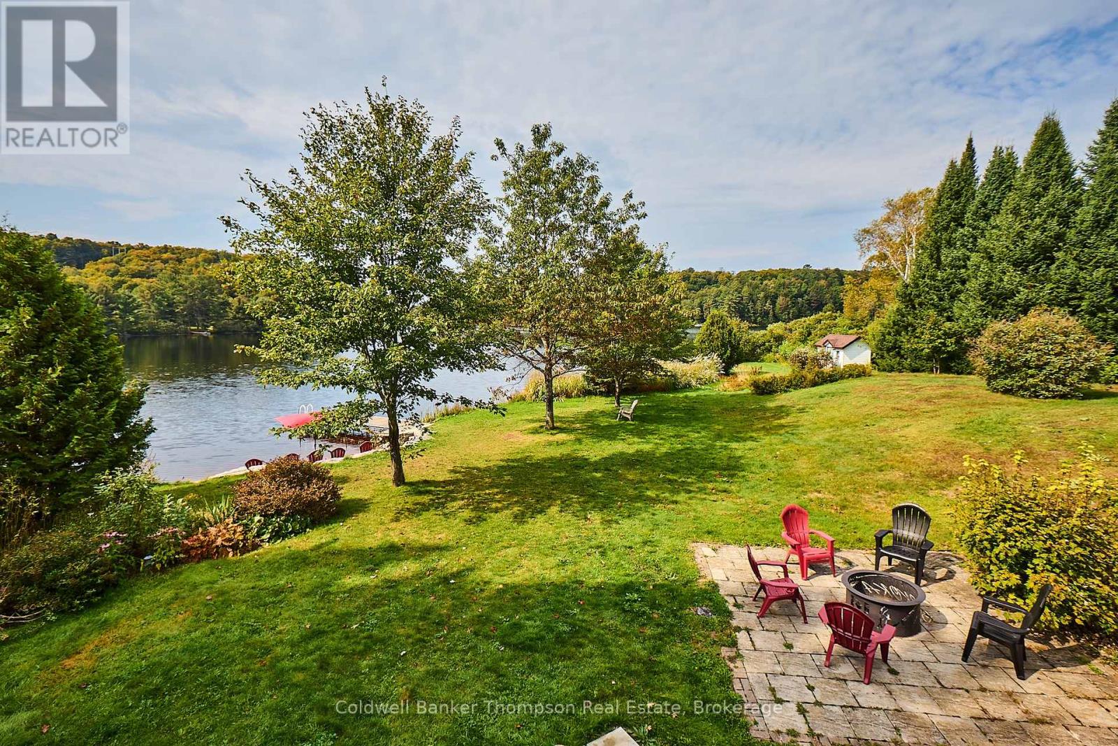 32 Beach Road, Huntsville, Ontario  P0B 1M0 - Photo 17 - X12267828