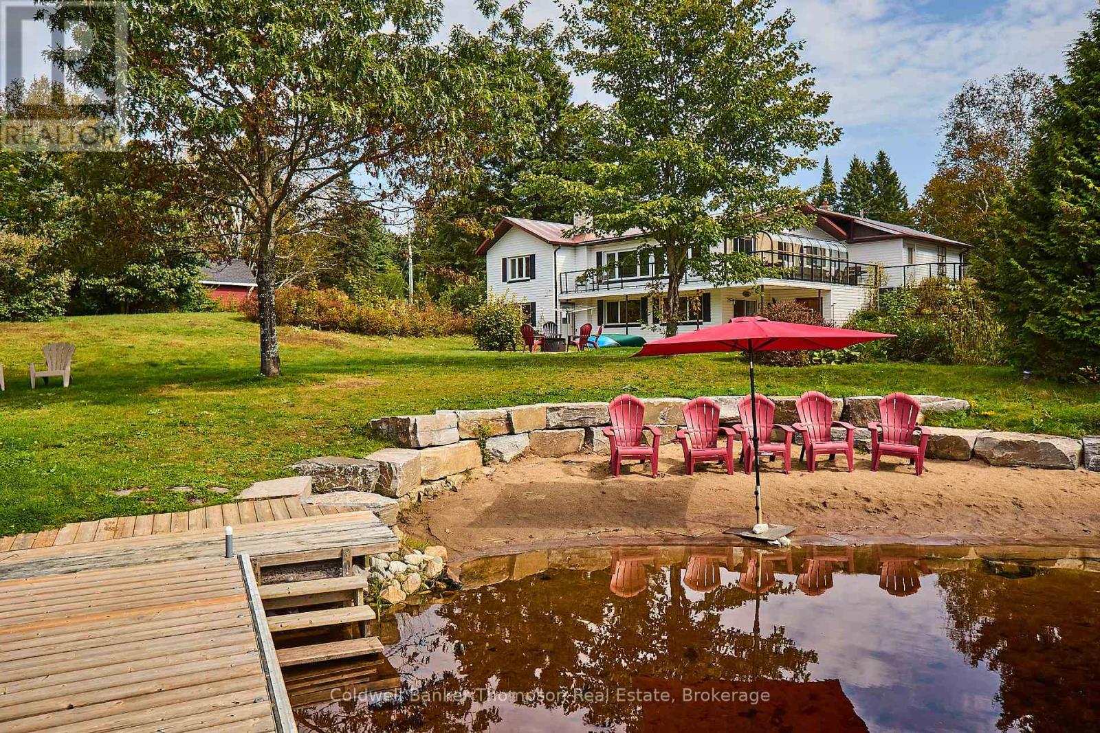32 Beach Road, Huntsville, Ontario  P0B 1M0 - Photo 27 - X12267828