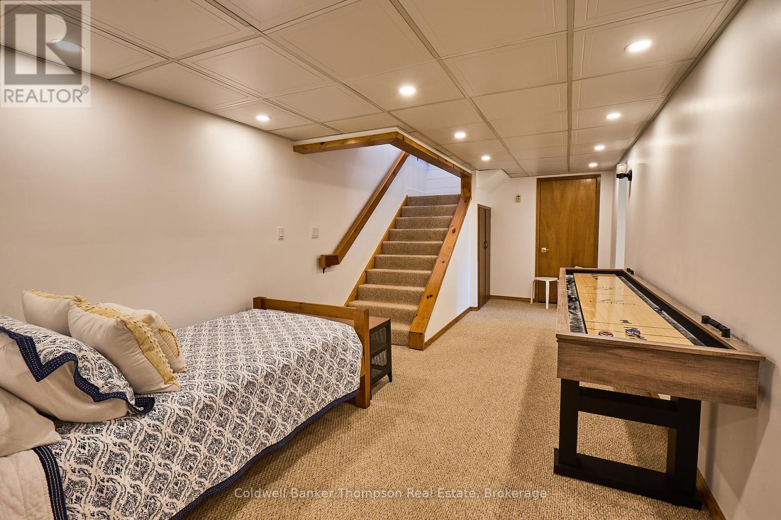 32 Beach Road, Huntsville, Ontario  P0B 1M0 - Photo 37 - X12267828