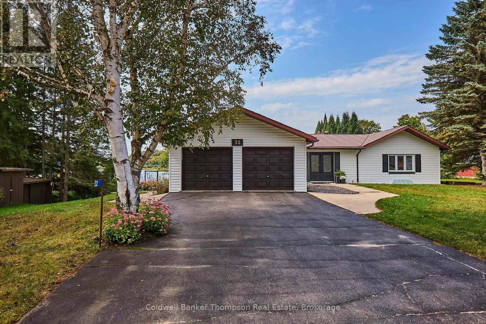 32 Beach Road, Huntsville, Ontario  P0B 1M0 - Photo 43 - X12267828